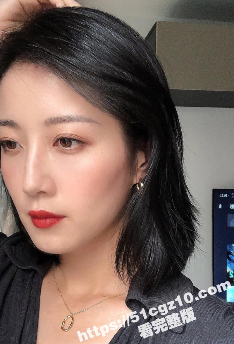 抖音御姐 铭铭阿姨 私拍性爱视频曝光 气质美女为捞金沦为金主性奴精盆 露奶扣逼遭金主无套爆操 - 51吃瓜网-51吃瓜网