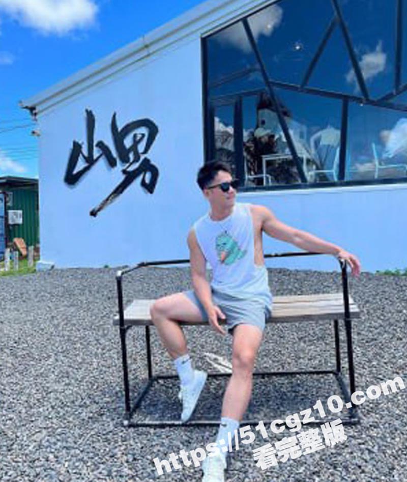 推特体育生博主约炮嫩妹视频曝光 肌肉猛男20cm巨根爆操长发萝莉妹 粗长大屌直达子宫 骚货淫叫不止 - 51吃瓜网-51吃瓜网