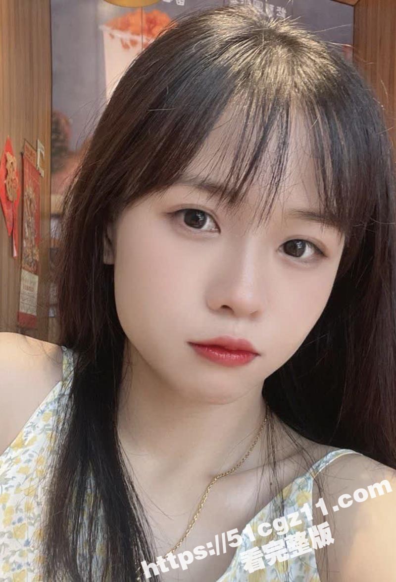 清纯学生妹在家和男友裸聊自慰流出 可爱少女掰穴特写 假屌自慰表情销魂 年纪不大淫骚至极 - 51吃瓜网-51吃瓜网