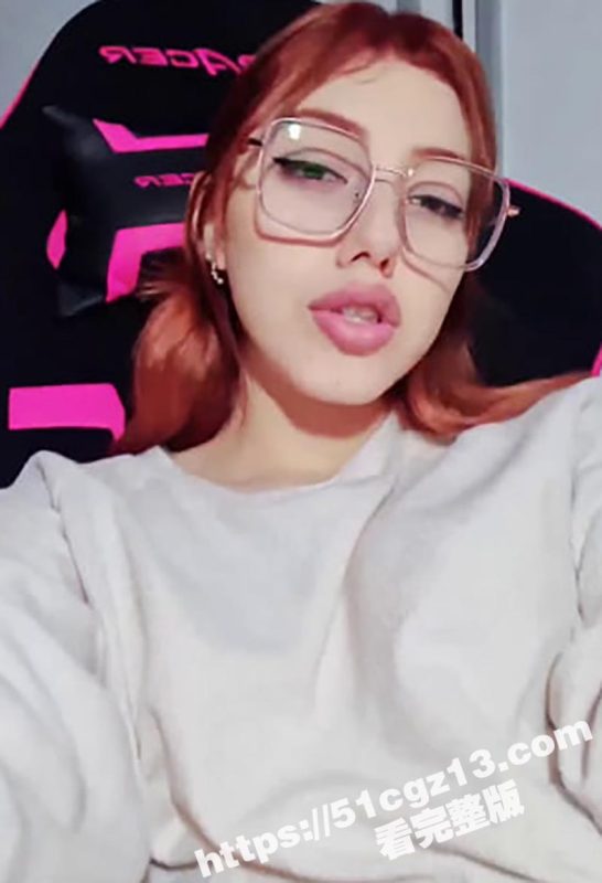 亚裔模特身材反差婊 楼梯露脸口交深喉 假屌插肛跳蛋震穴 高潮淫叫真的骚-51吃瓜网