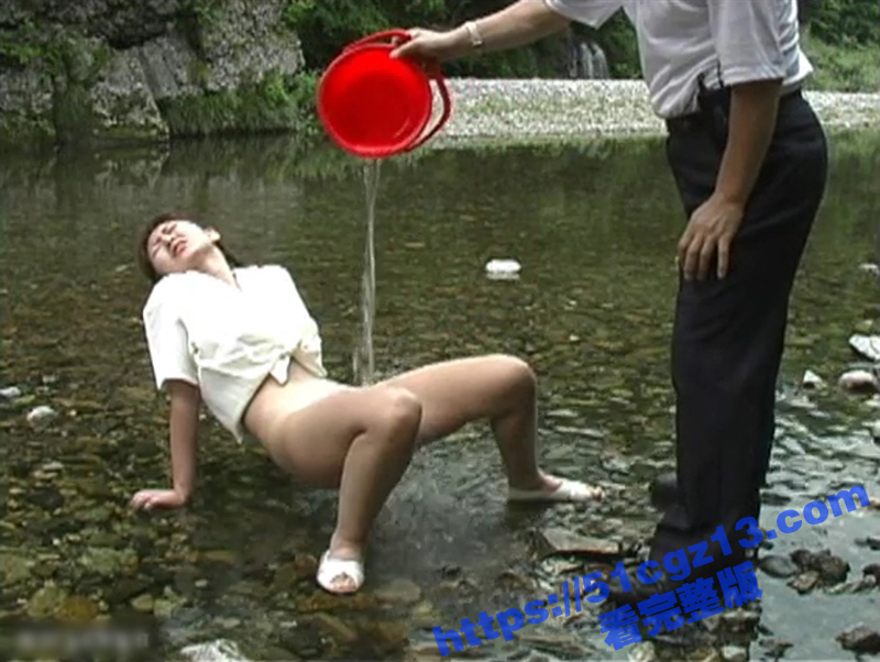 重口调教 日本SM大师调教各种美女合集 学生御姐人妻被大师灌肠滴蜡 野外用尿液给人妻洗逼 - 51吃瓜网-51吃瓜网