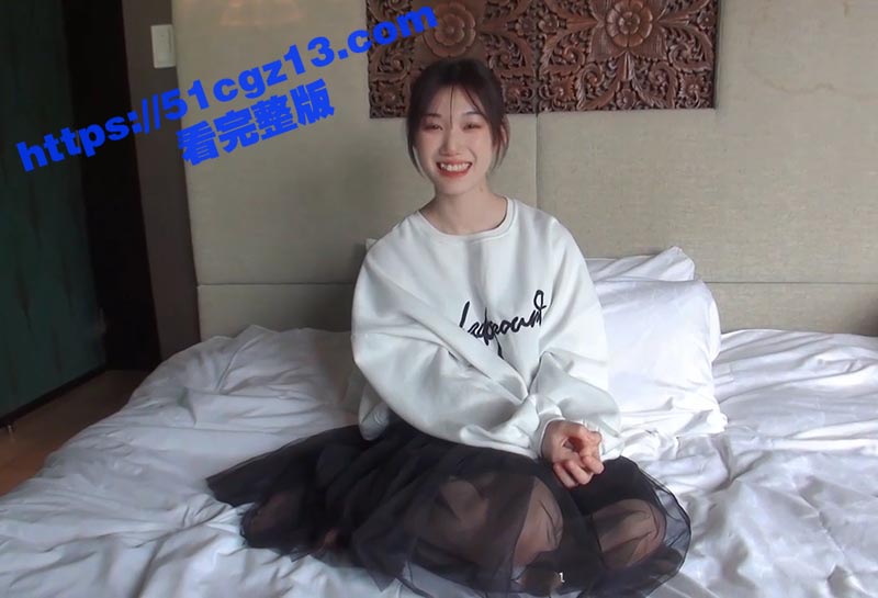 日本温柔大叔酒店约操00后极品美女嫩模 超水灵初恋颜值配白虎嫩逼  吸屌自慰被无套爆操！-51吃瓜网