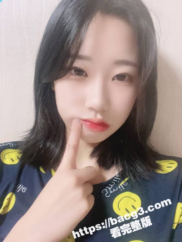 韩国清纯留学生 李惠子  出国后秒变风骚母狗 和韩国男友居家做爱私拍被曝光-51吃瓜网