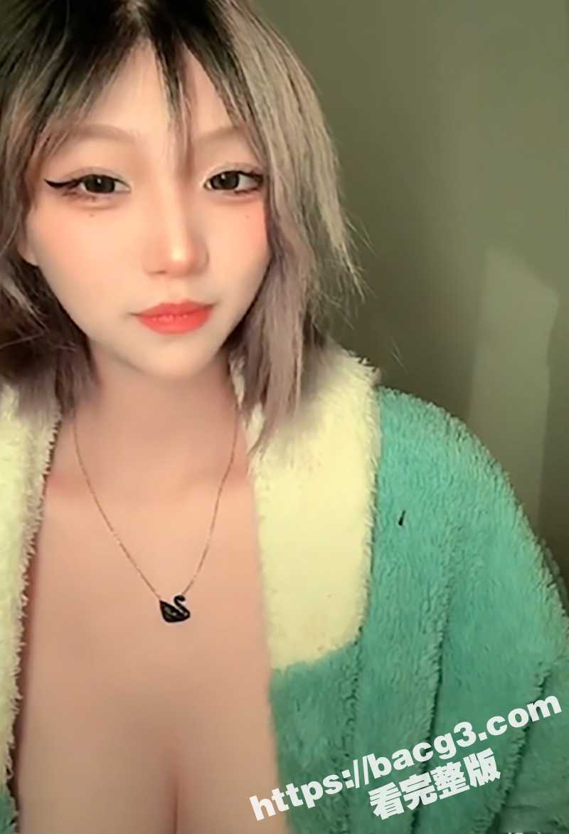 抖音高颜值网红 车厘子 露乳抠逼私拍集锦 双面淫娃装清纯卖萌吸粉 私下化身淫荡欲女卖肉捞金 - 51吃瓜网-51吃瓜网