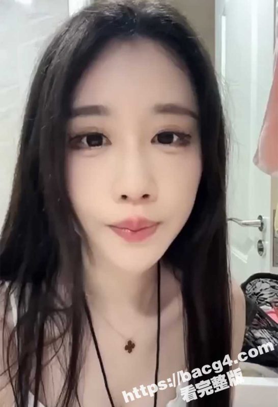 美女网红 轩子巨2兔 化身性爱导师  私密课堂在线直播 教你玩转女人每个敏感点 解锁后庭秘密花园-51吃瓜网