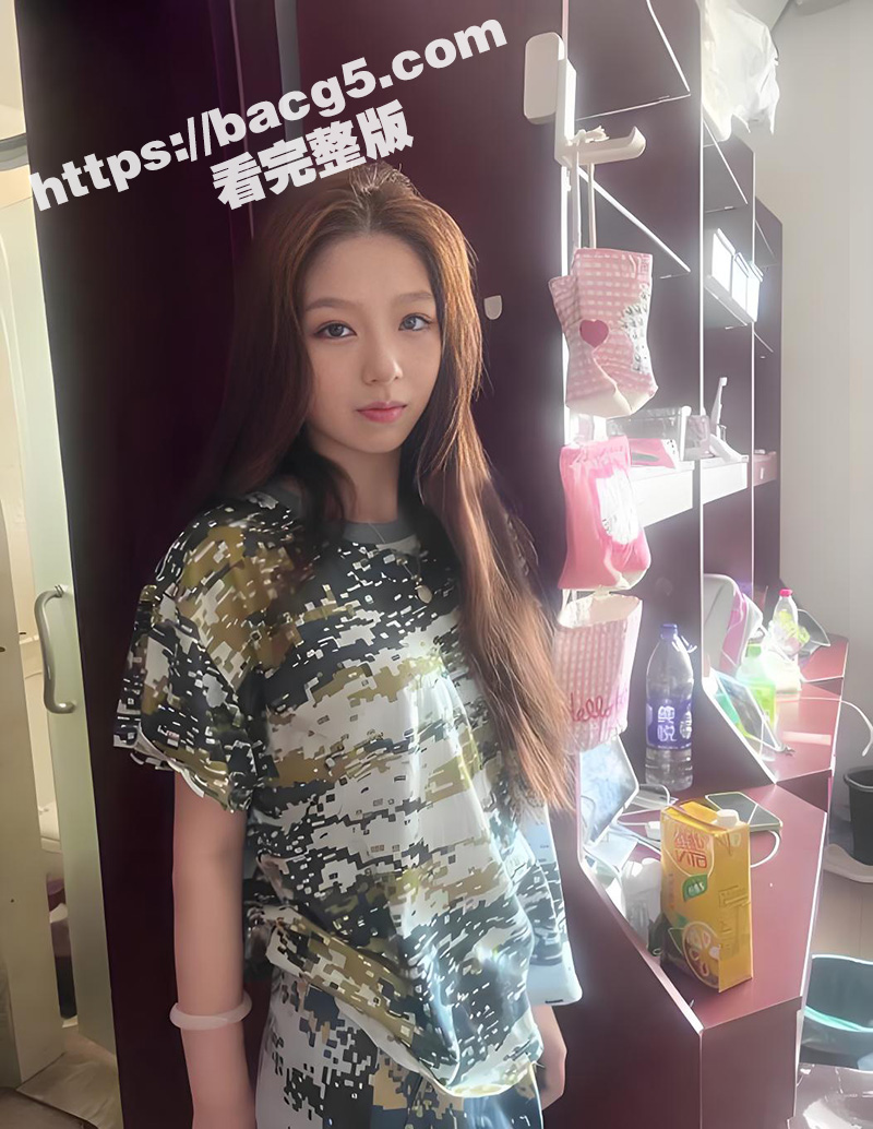 军训勾引教官！大一新生清纯学妹 胡晓研 反差学生妹送穴上门 被教官后入狂操视频流出 - 51吃瓜网-51吃瓜网