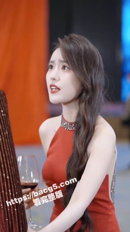 每日短剧《九域神尊》他是护卫大夏的圣君 却惨遭女人背叛！-51吃瓜网