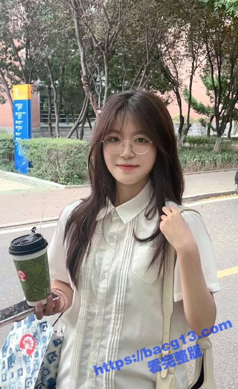 绿帽男分享女友 极品身材长腿学生妹 酒店做爱偷拍小视频 分享给瓜友们满足自己性癖-51吃瓜网