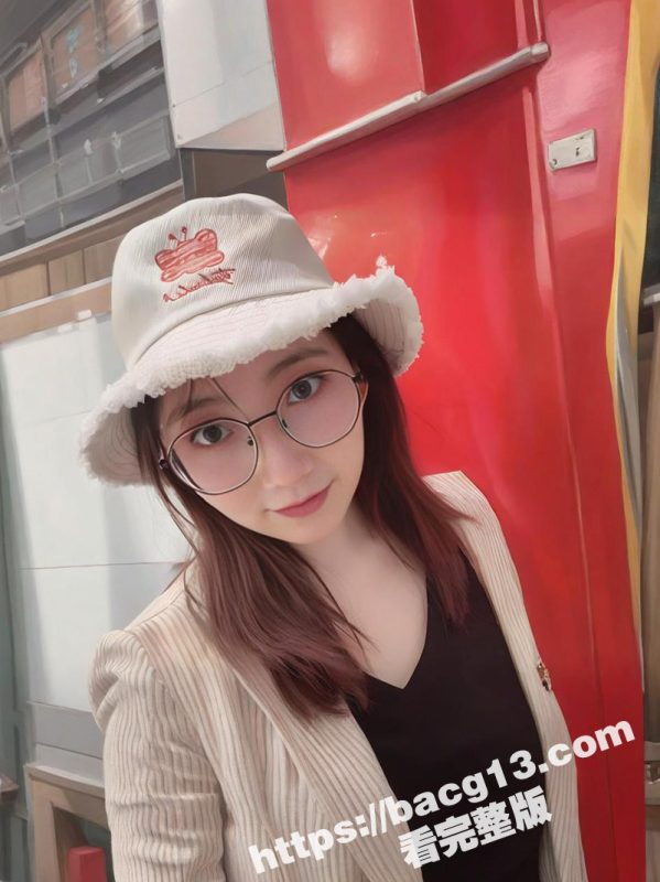 江苏无锡 冯佳敏 超可爱反差学生妹 背着男友约炮大屌猛男 分手后性爱视频疯传沦为网络妓女-51吃瓜网