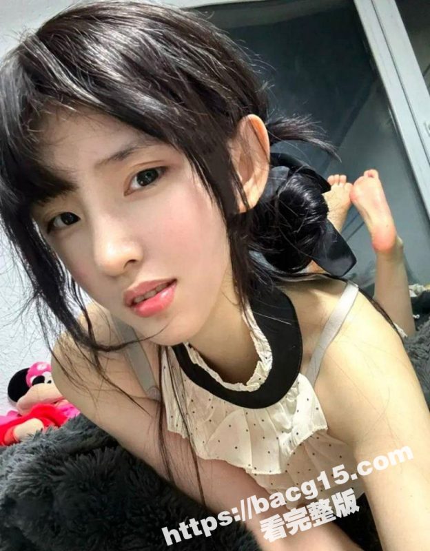 抖音网红女神 张人o 完美腰臀性感嫩妹 大尺度自慰合集流出！-51吃瓜网