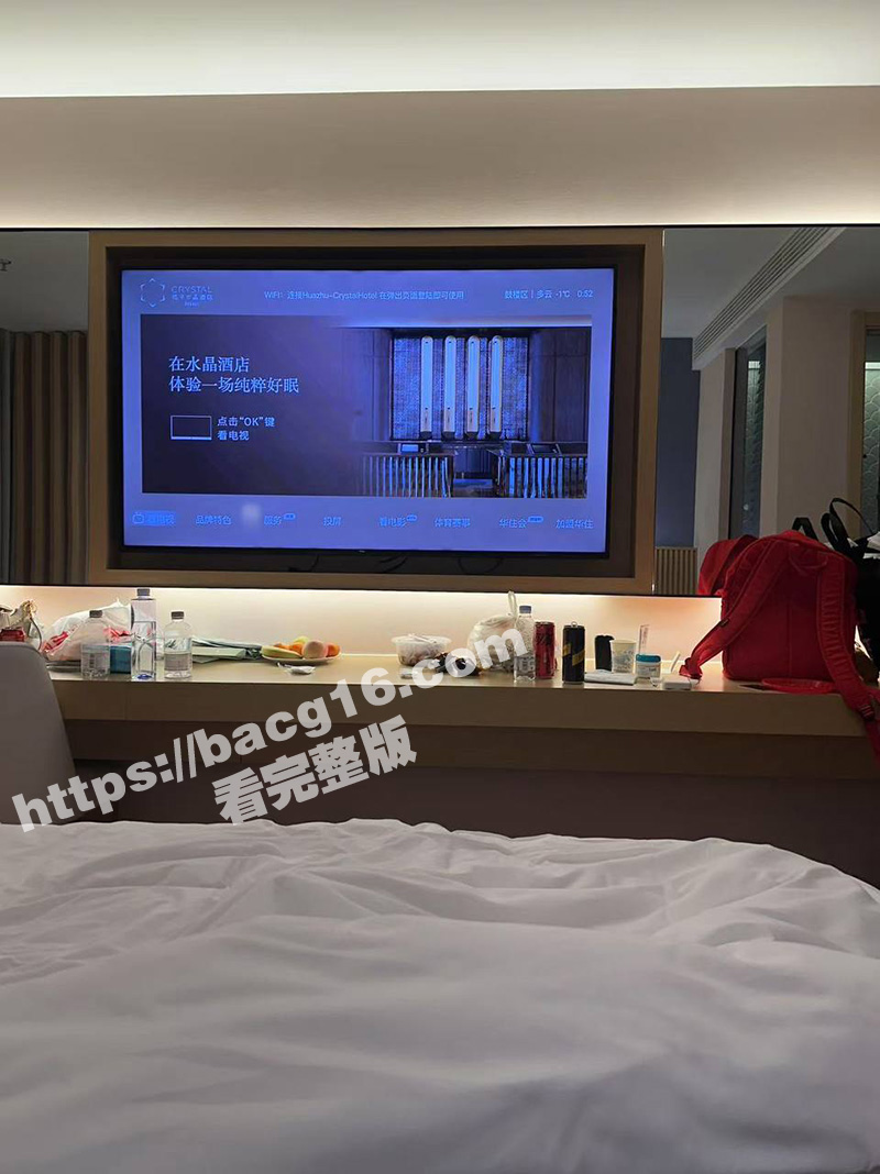 女友偷男友避孕套和情趣内衣远赴南京玩双飞!因报备照片让男友起疑心 群友化身福尔摩斯实锤女友出轨 酒店3P视频曝光 - 51吃瓜网-51吃瓜网