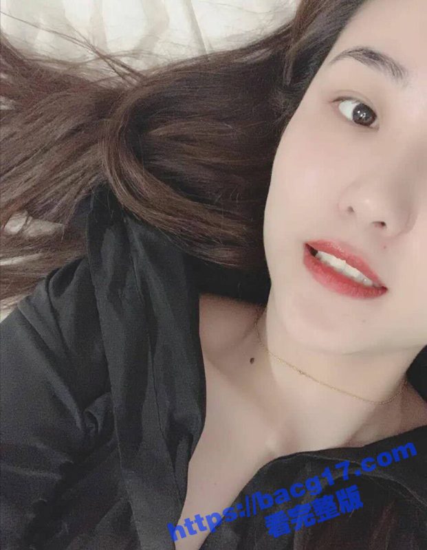 西安外国语大学生 夏雪萍 给男友拍摄的自慰视频泄漏 可爱美女镜头前竟然如此下贱！-51吃瓜网