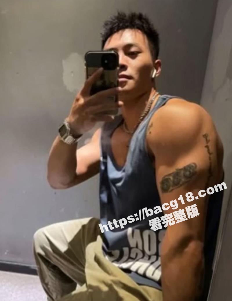 撸铁健身猛男大神 调教极品身材骚母狗 日常跪地口交啪啪 露脸自拍视频流出 - 51吃瓜网-51吃瓜网