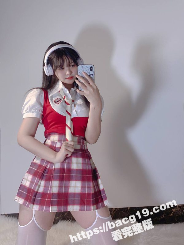 极品福利姬 真真 居家自拍福利视频流出 颜值可爱身材性感 大奶翘臀长腿诱人 这才是人间尤物啊！-51吃瓜网