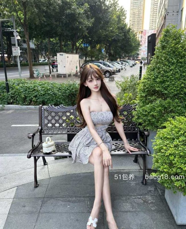 51包养 实习大学生 深圳大学艺术系 可御可甜 编号：GD022408 新客户首次见面不满意可全额退款-51吃瓜网