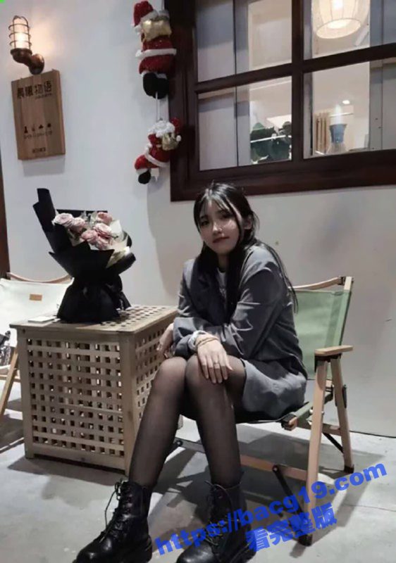 漳州职院 谢羽惠 表面高冷清纯 私下竟是淫荡母狗 与多名男同学约炮性爱视频曝光-51吃瓜网