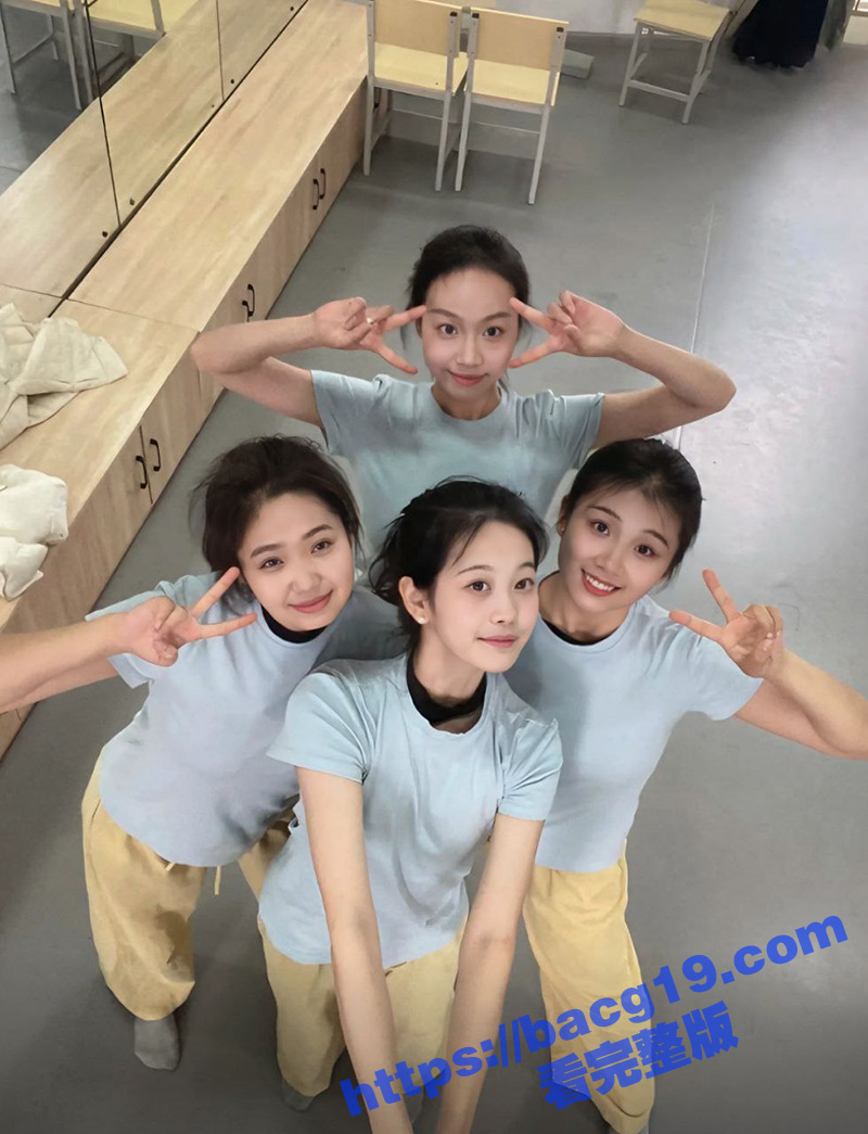 现代音乐学院母狗门事件!大三舞蹈校花 乔烨 背着男友让校外金主包养调教约炮视频流出 - 51吃瓜网-51吃瓜网