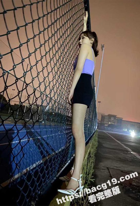 四川成都人妻 郭昕艺 偷吃约炮视频曝光 黑丝勾引后入浪叫 舔屌骑乘疯狂摇臀-51吃瓜网