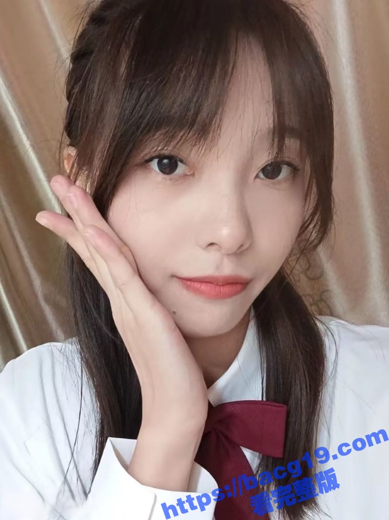 极品大三黑丝学姐 李宛琼 性爱视频流出 修长黑丝大长腿 被男友扛起来打桩爆操内射! - 51吃瓜网-51吃瓜网