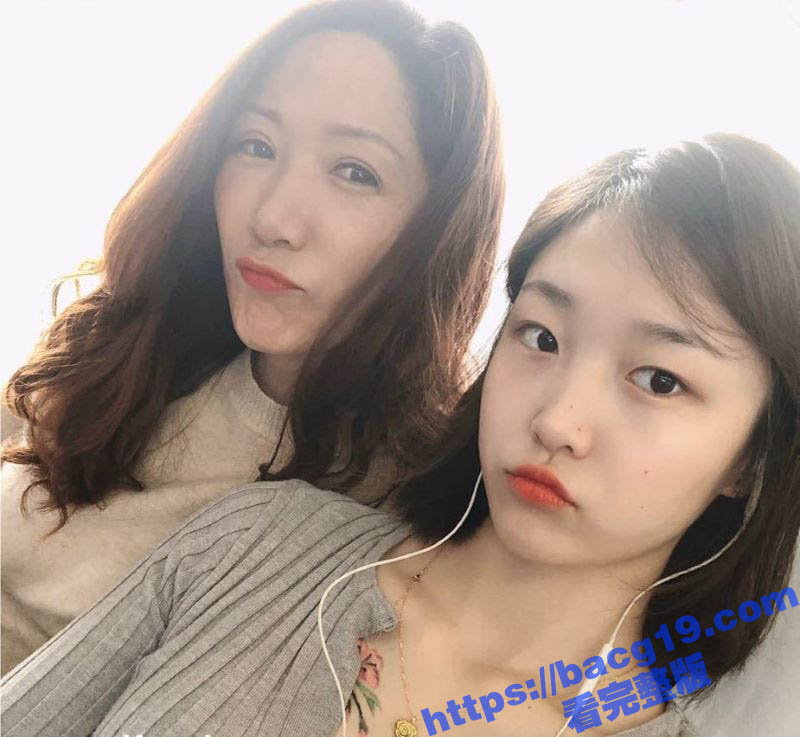 山东青岛精神小妹 张筱婷 被渣男泄密曝光 主动掰开蜜穴迎接主人猛干内射 露脸纹身实锤！-51吃瓜网