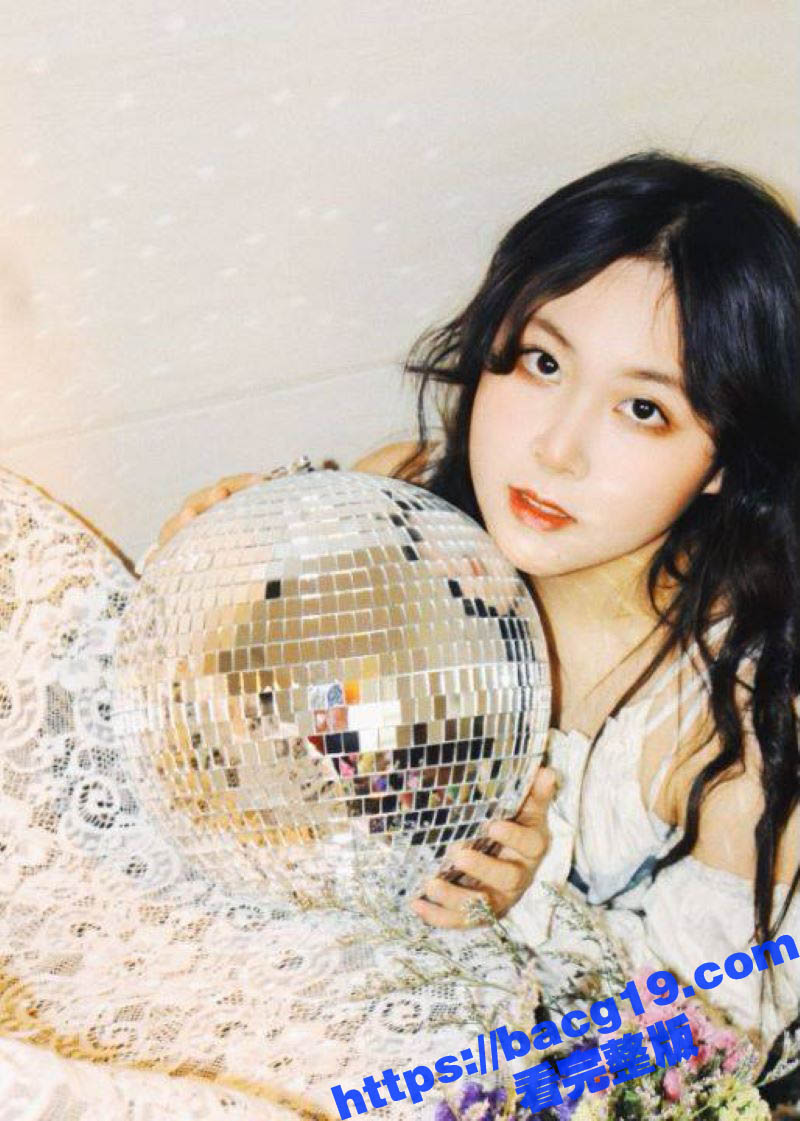 广州城市理工学院会计学 吴真真 性瘾小母狗宿舍性感情趣内衣大尺度自慰 完全不顾一旁聊天的室友！ - 51吃瓜网-51吃瓜网