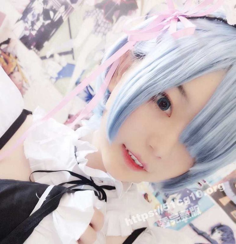 最新宅男福利！青春无敌微博网红 Misan 私拍！极品巨乳萝莉福利姬 一对车灯又大又顶 炸裂！-51吃瓜网