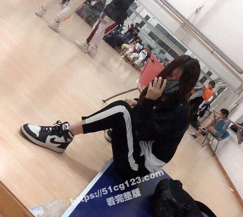 山东财经大学研究生导助 王竹霏 少妇就爱约学生 无套内射爽翻天 高清露脸性爱视频曝光-51吃瓜网