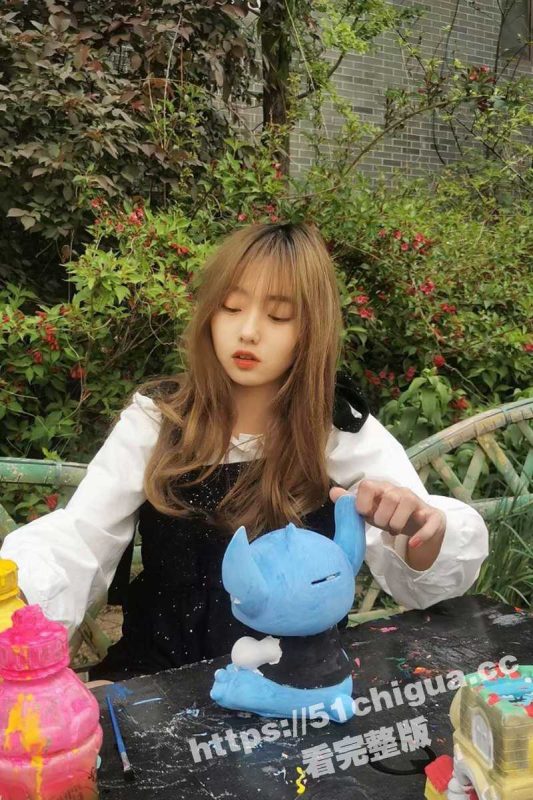 沈阳师范大学 刘鑫 外表可爱内心淫荡的重度反差母狗 嫩穴后庭双向开发 各种玩具自慰淫叫声不断！-51吃瓜网