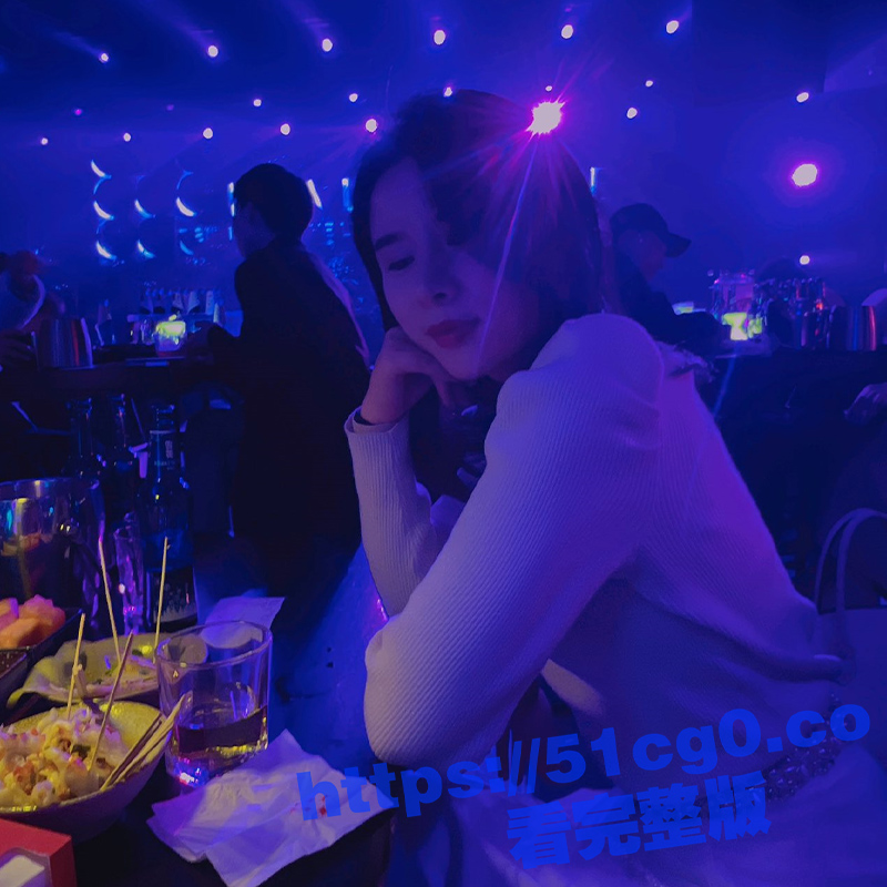 恶心重口！成都调教女王 晨晨女王 调教男性奴 鞭打 喝尿 吃屎 各种无下限玩弄 慎入！！！-51吃瓜网