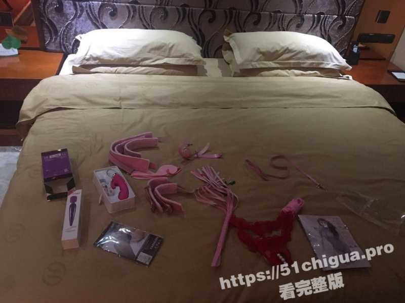 约炮大神 胡子哥 最新流出作品 专业整套调教设备 调教新疆妹子小马-51吃瓜网