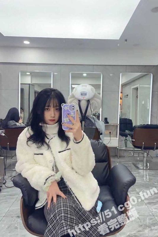 瓜友分享合肥极品反差婊 蔡云暮 背着男友出轨却被男友兄弟发现 高清露脸性爱视频曝光-51吃瓜网