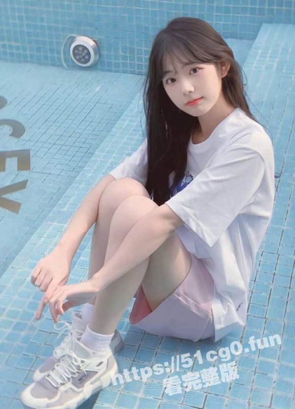 极品清纯学生妹 李梦瑶 在模特面试时被套路 私密视频曝光 平时清纯可人 没想到这么反差 超高颜值极品美乳太赞了-51吃瓜网