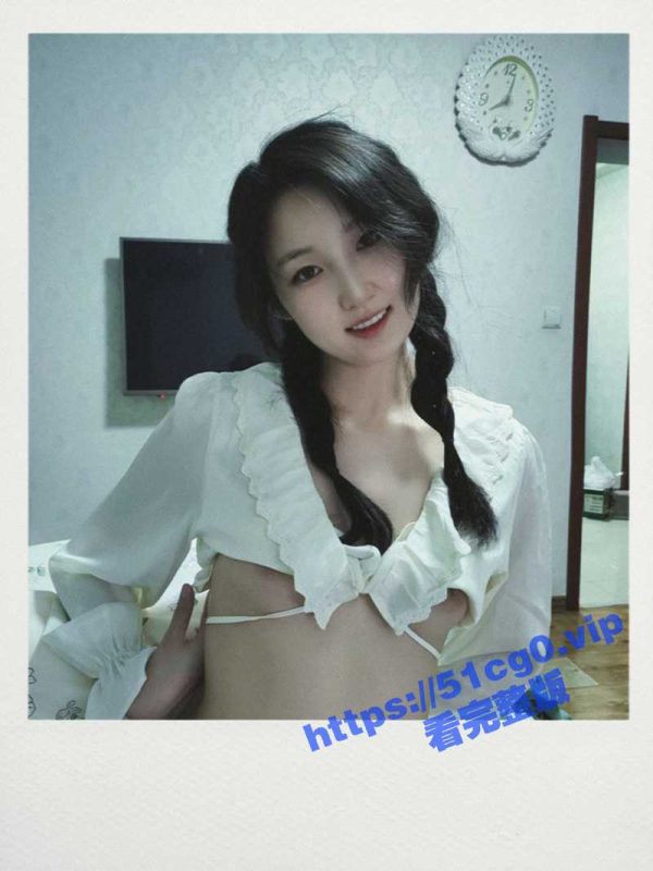 四川西华师范大学 舞蹈学院校花 芳菲菲 反差流出！美貌与智慧并存的大美女 背地里竟然是这样的！-51吃瓜网