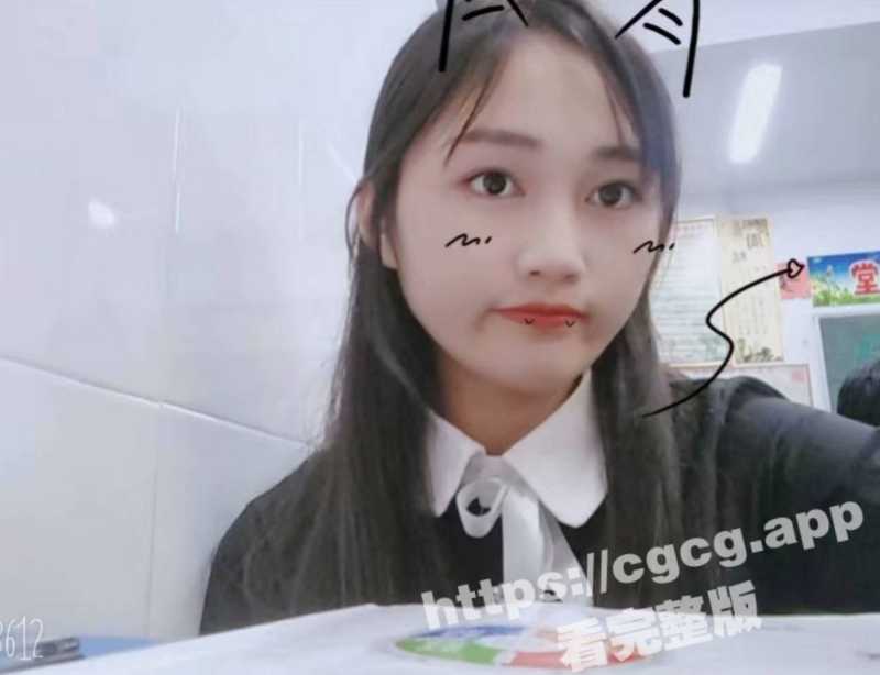 太原现代经贸学院 超强性欲小学妹 潘潇潇 接受网调 教室全裸露出疯狂自慰展现她的完美身材！-51吃瓜网