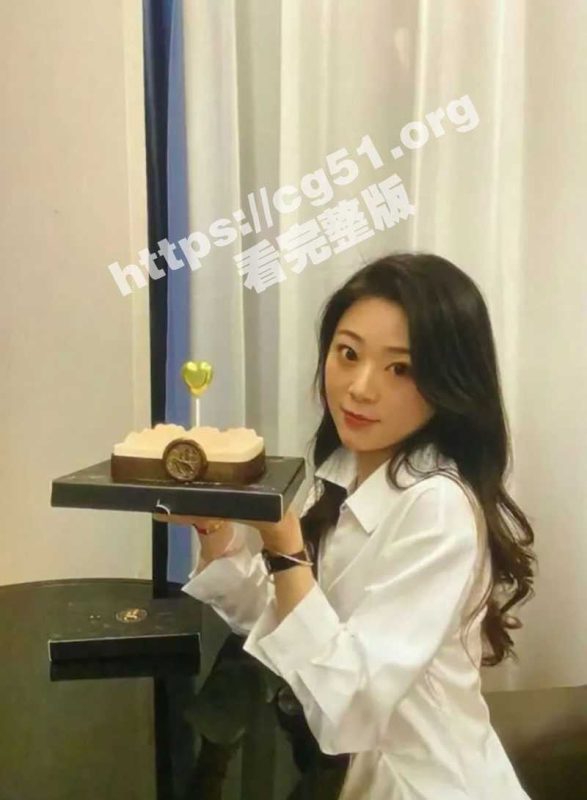 南通瓜友请注意!高颜值反差婊 罗婷嘉 前男友勾引闺蜜致分手 分手后还能开锁 随时开出去玩 高清露脸视频曝光-51吃瓜网