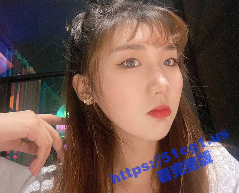 瓜友分享大学城操过的学生妹！烟台科技学院 张娜 微胖类型非常闷骚 屁股上的胎记让人印象深刻！-51吃瓜网