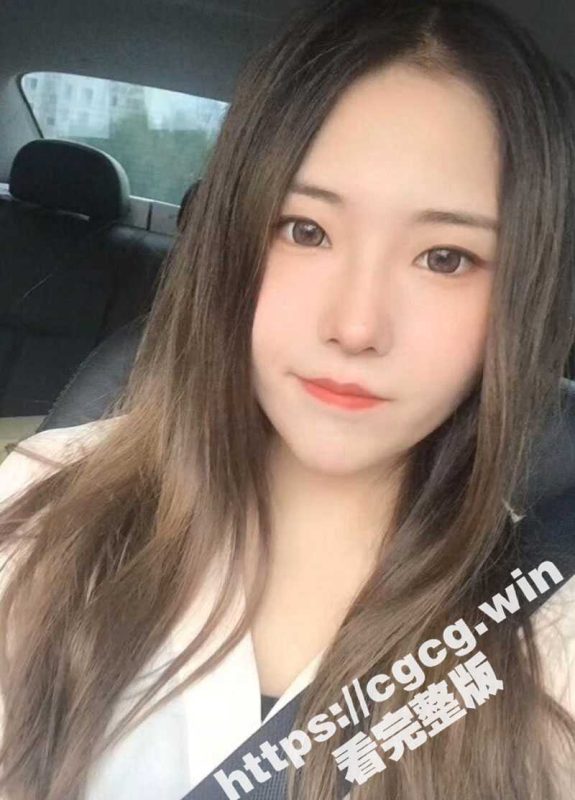 上海松江某律所反差骚母狗 在外干练像个职业精英 回家以后对着主管秒变母狗 露脸实拍资源-51吃瓜网