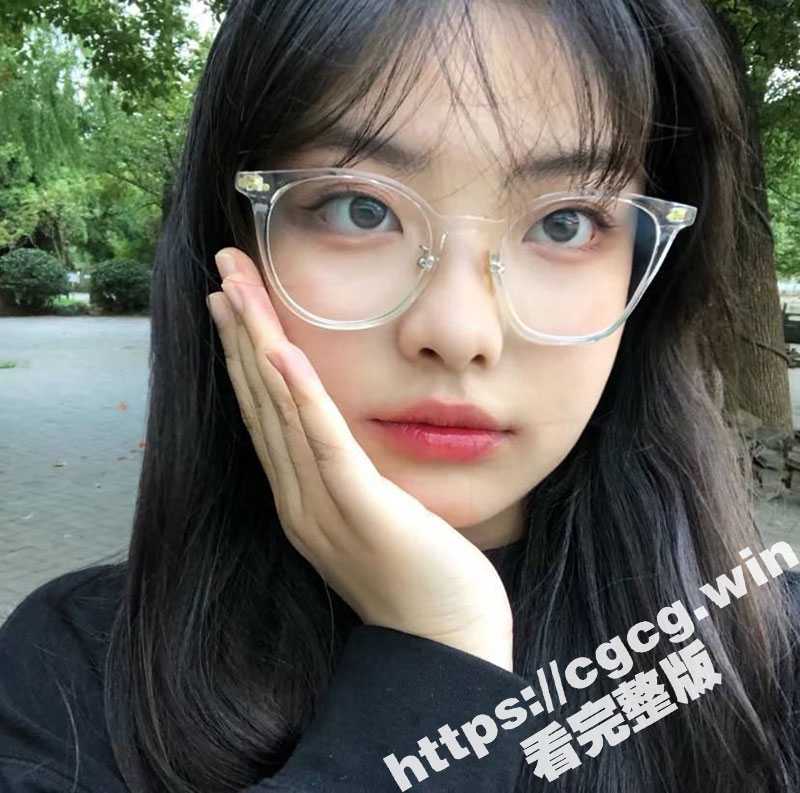 瓜友分享互换女友资源 表面挺清纯的妹子 竟是富哥被长期包养的反差母狗  听话又乖巧  又是羡慕富哥的一天-51吃瓜网