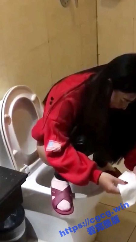 潍坊职业学院 女大学生 陈倩倩 出来偷情约炮一镜到底 和男友打电话时候给炮友口交 超清对白！-51吃瓜网