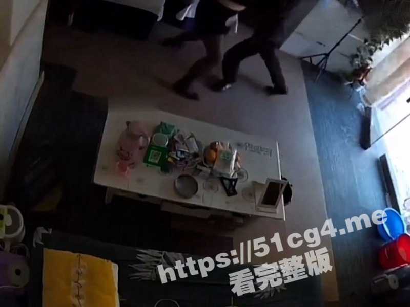 广东足浴店 黑丝老板娘 被入室猥亵 又搂又亲 衣服都扯坏了 奋力反抗才逃脱魔爪-51吃瓜网