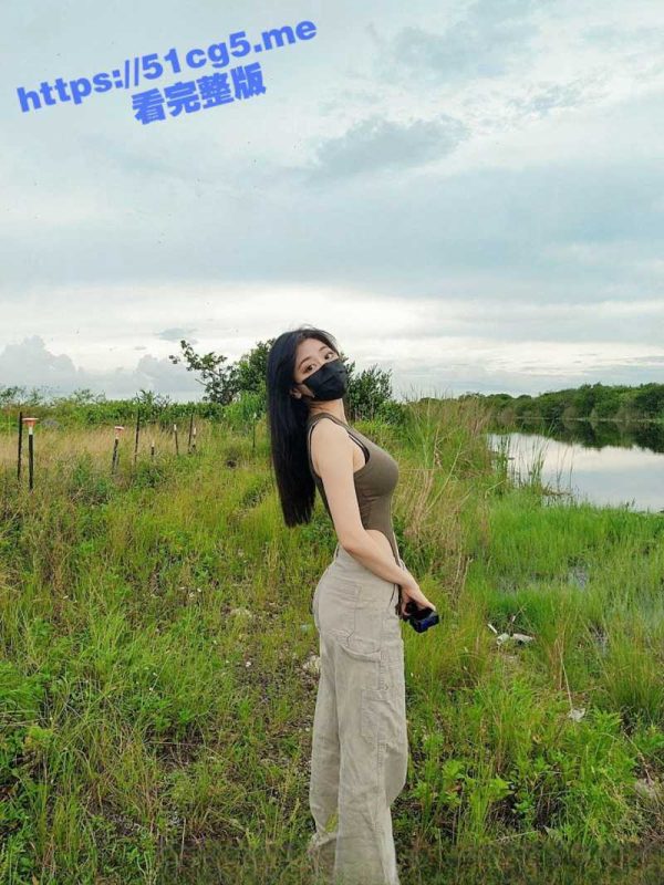 华裔推特小网红 小水水 天然美乳丝袜美腿蜜臀 又骚又楚楚可怜 无限潮吹太上头了 高价合集!-51吃瓜网