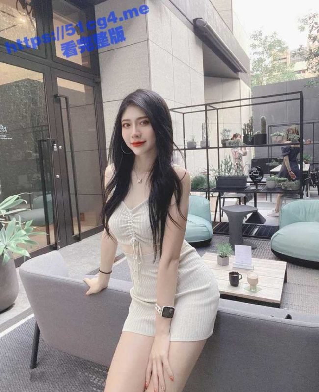 独家曝光 台湾台妹淫骚性瘾母狗 关慧泓 居家与他人裸拍 怼在镜头前疯狂发骚自慰！-51吃瓜网