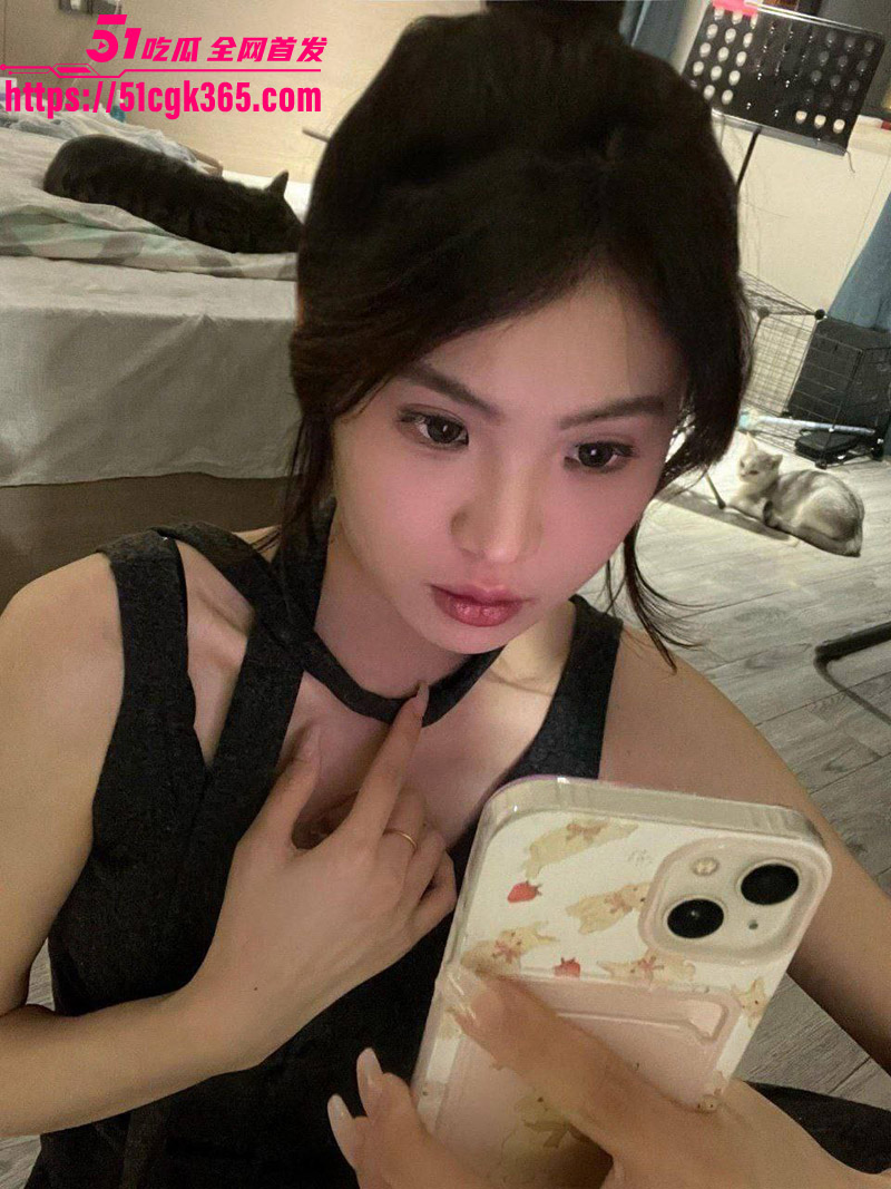 山东理工大学 张悦 日常性爱视频流出 露脸口交酷爱吃鸡 粉嫩骚逼阴毛旺盛 校园女神骚到极致！ - 51吃瓜网-51吃瓜网