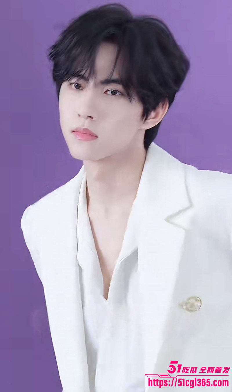 04年偶像派演员 刘轩丞 再曝黑料 酒吧撩妹操粉 凌晨带在校女粉丝酒店约炮 炮王称号名副其实！ - 51吃瓜网-51吃瓜网